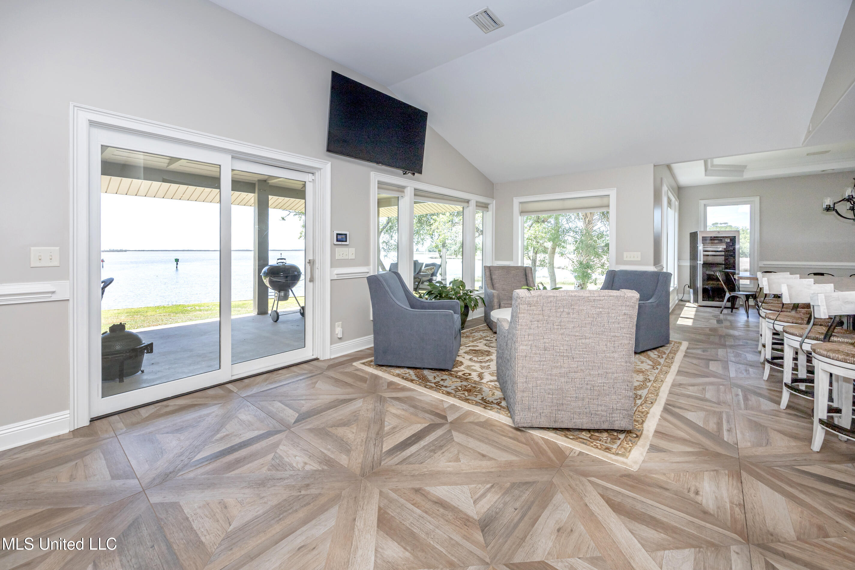 2801 Eagle Pine Drive, Ocean Springs, Mississippi image 14