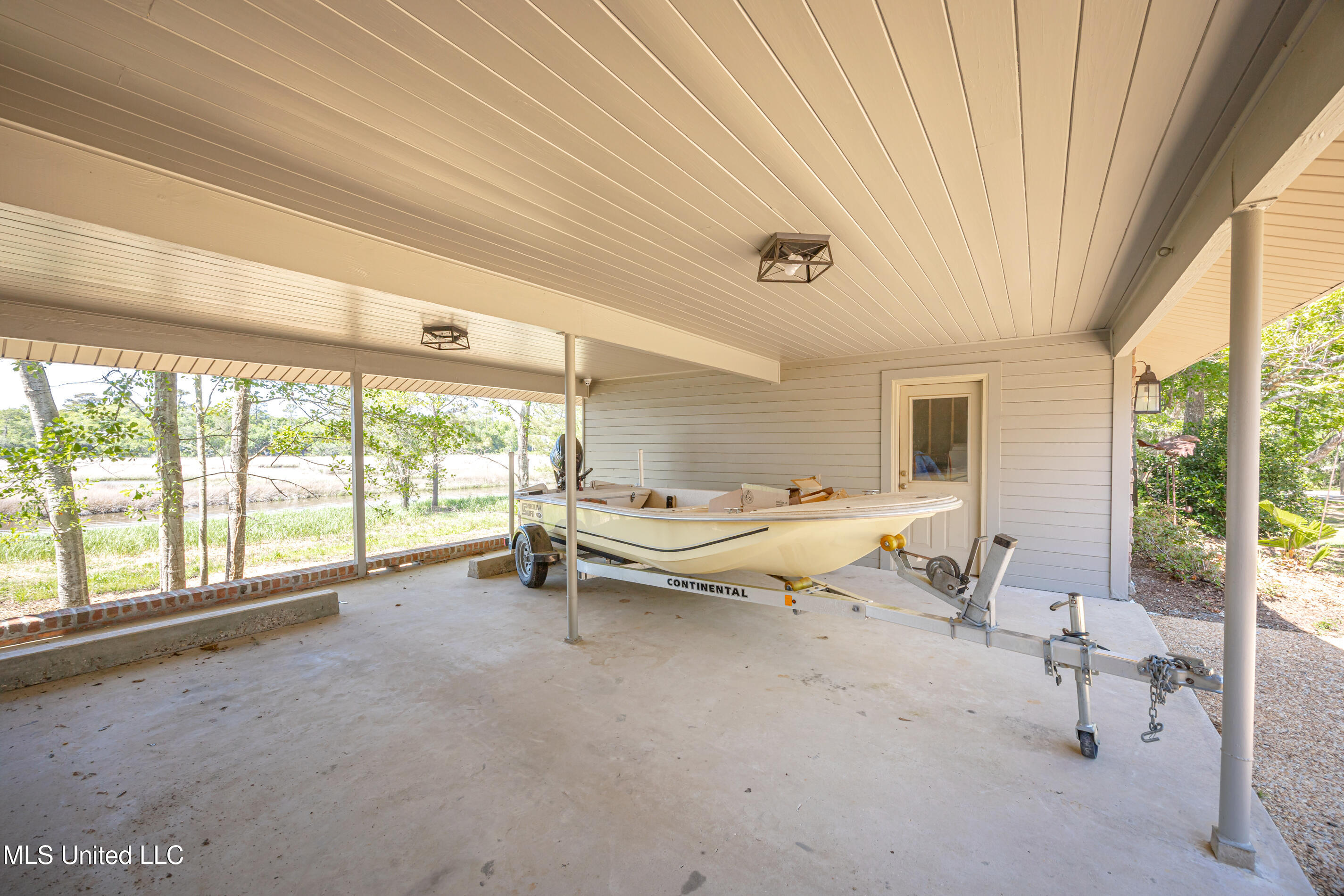 2801 Eagle Pine Drive, Ocean Springs, Mississippi image 7