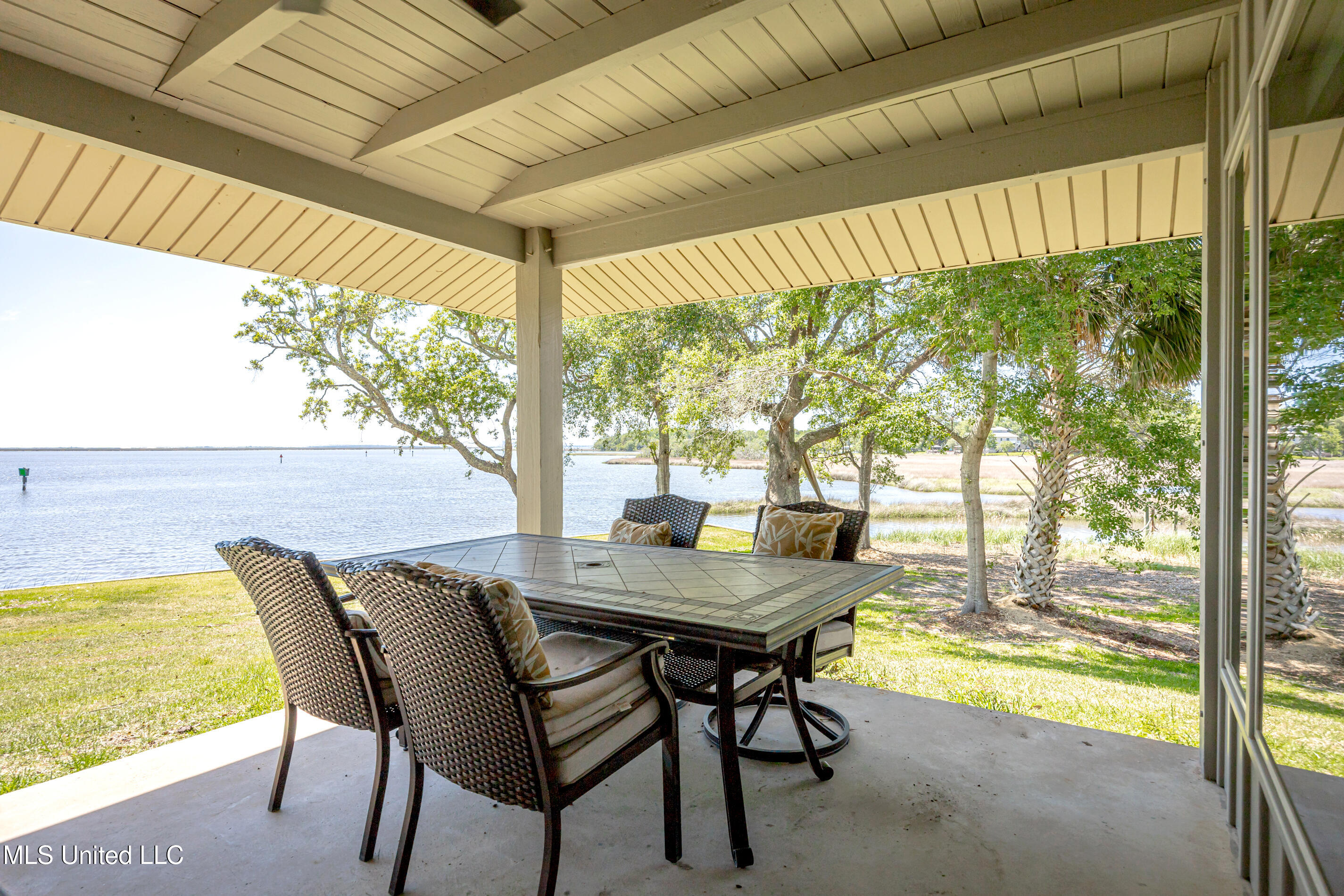 2801 Eagle Pine Drive, Ocean Springs, Mississippi image 50