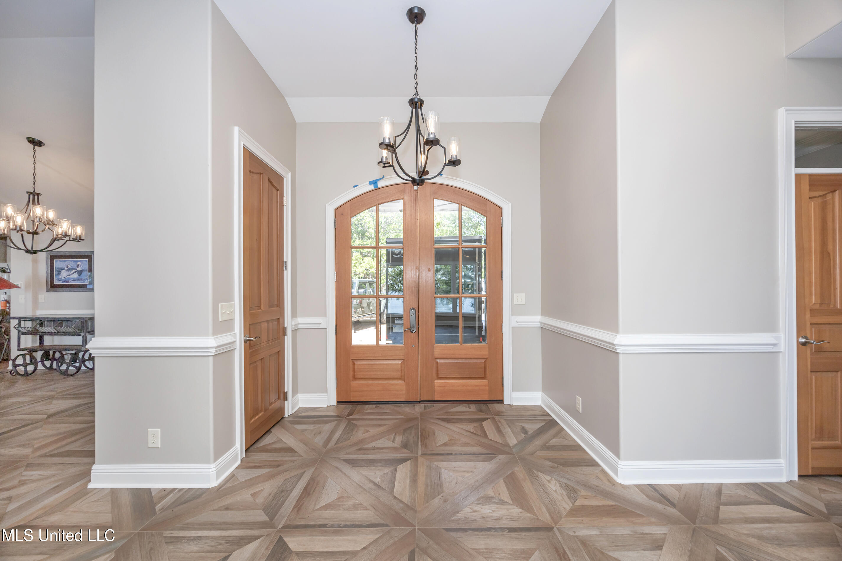 2801 Eagle Pine Drive, Ocean Springs, Mississippi image 9