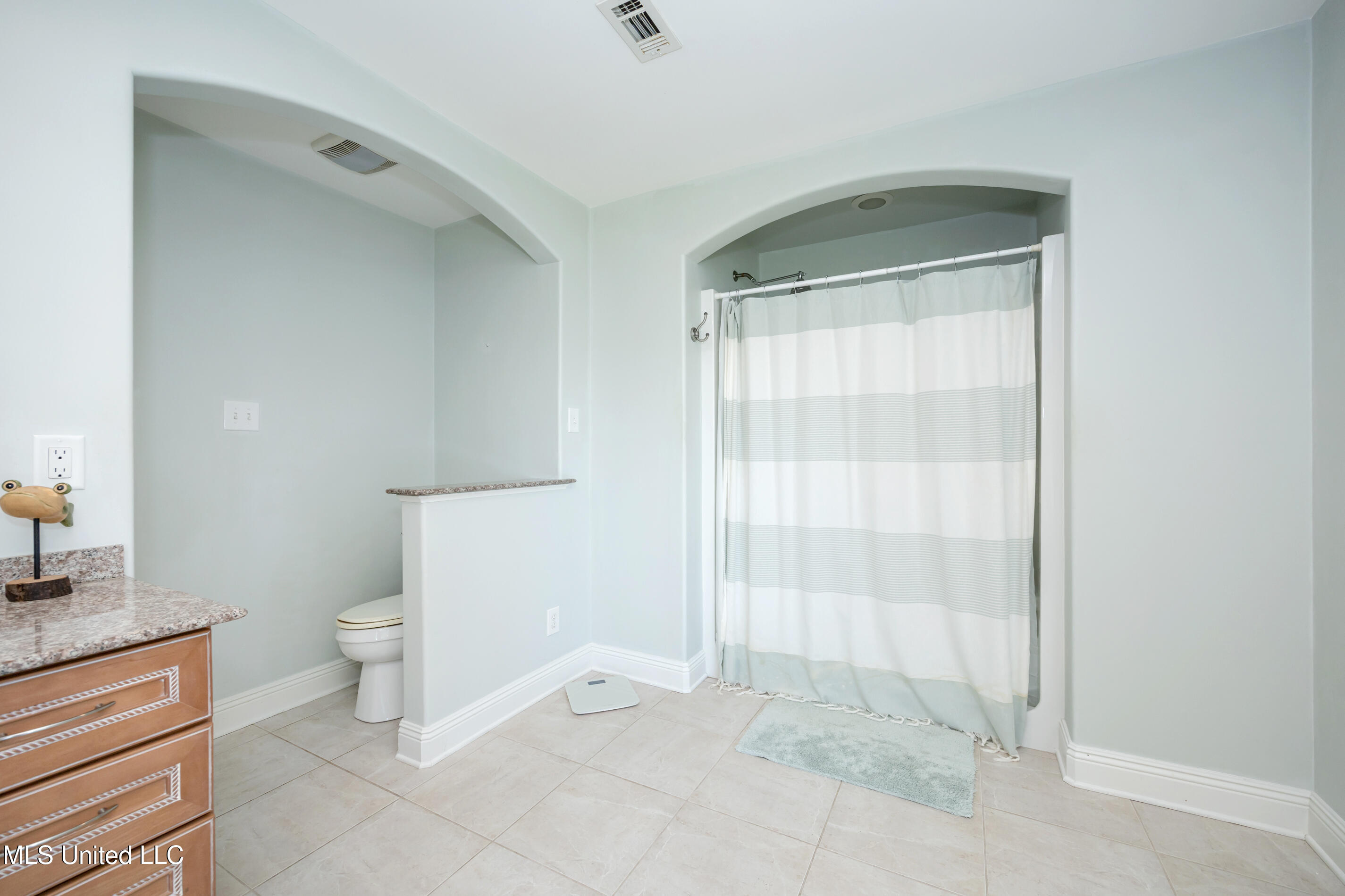 2801 Eagle Pine Drive, Ocean Springs, Mississippi image 36