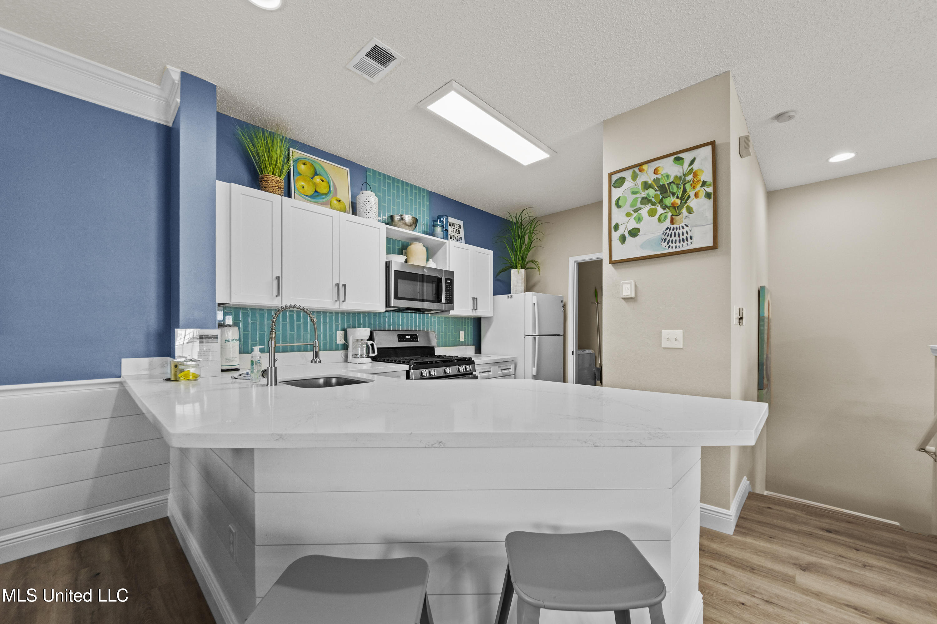 2252 Beach Drive #2303, Gulfport, Mississippi image 7