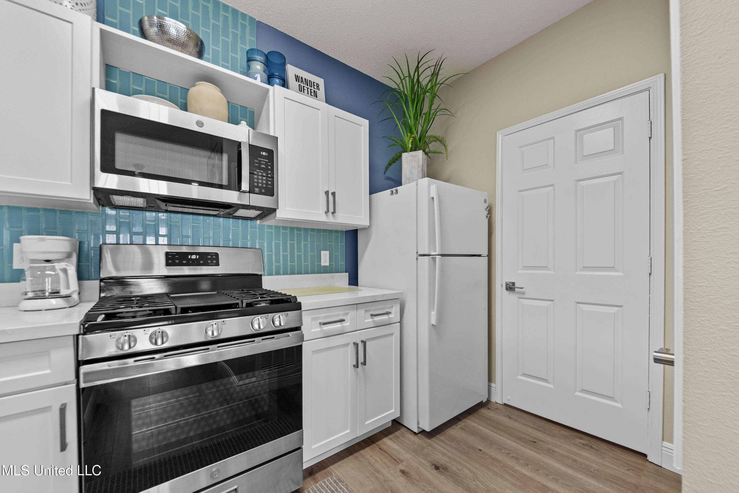 2252 Beach Drive #2303, Gulfport, Mississippi image 4