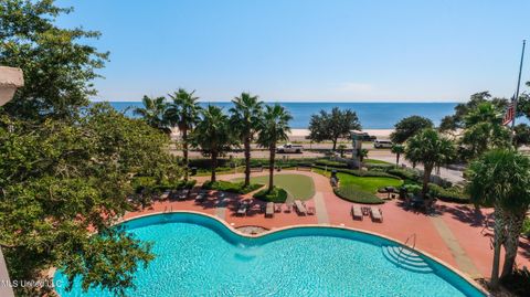 Condominium in Gulfport MS 2230 Beach Drive.jpg