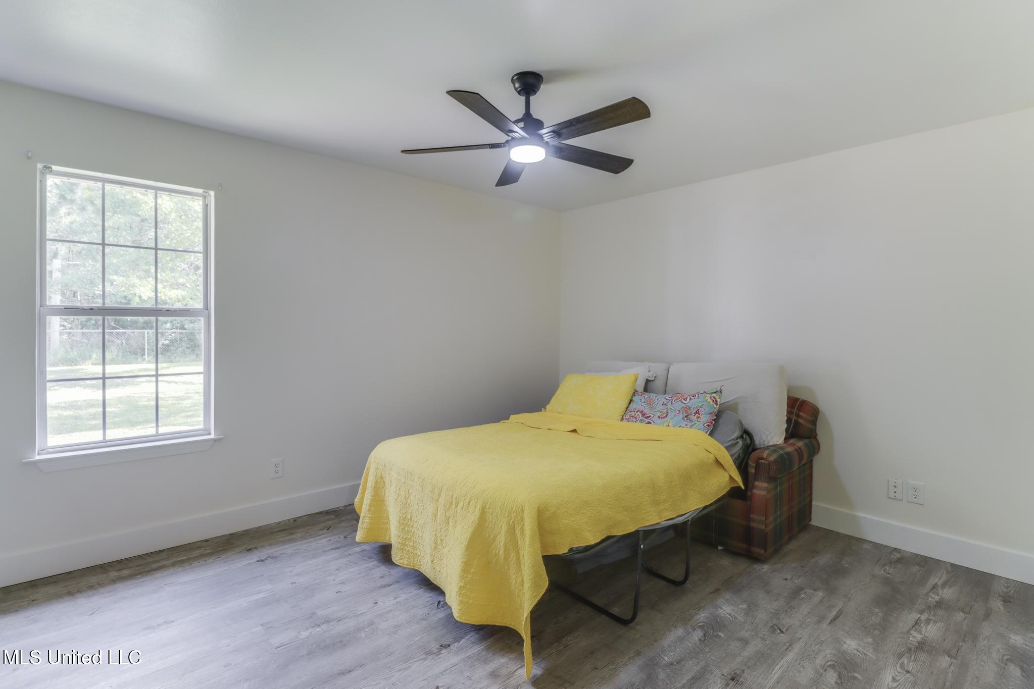 808 Carroll Street, Waveland, Mississippi image 25