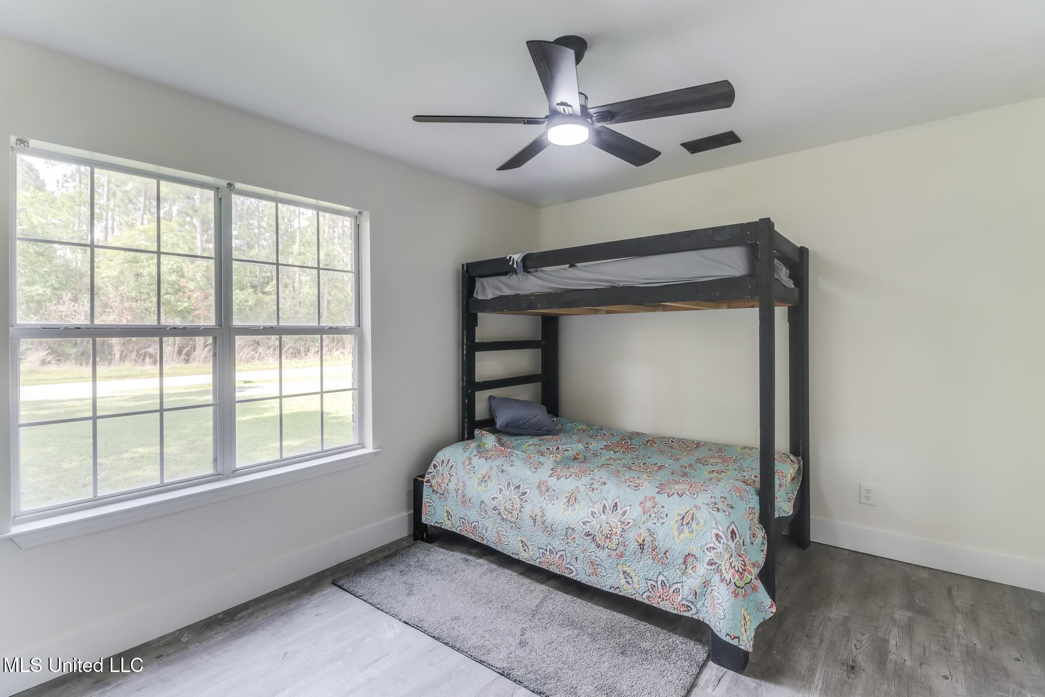 808 Carroll Street, Waveland, Mississippi image 23