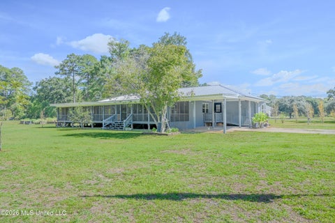 Homes For Sale - 1300 Louisiana Avenue<br/> Greene County, Leakesville, MS 39451