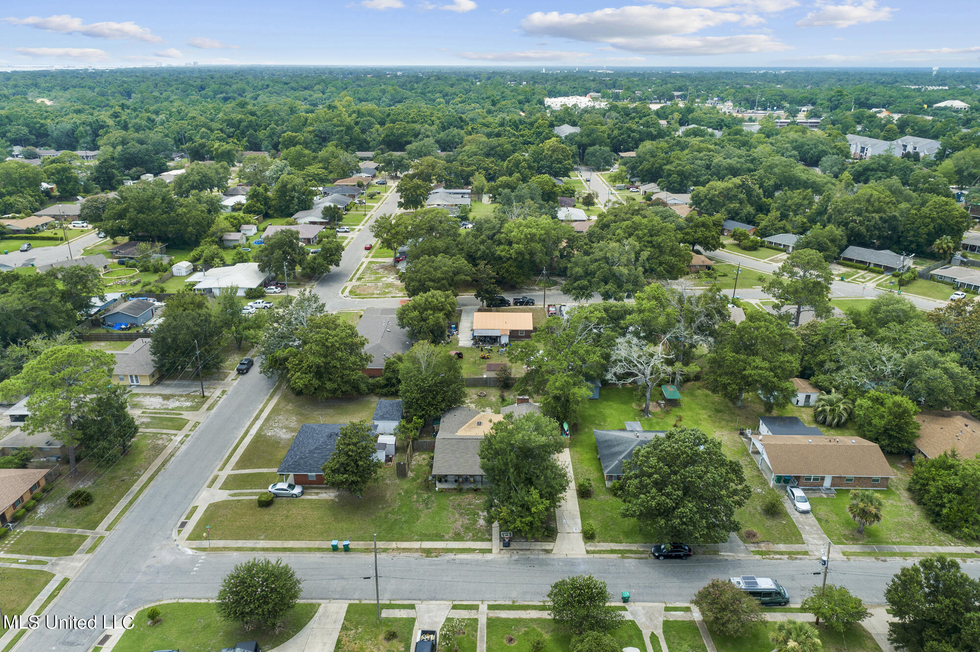 1002 Wilson Drive, Gulfport, Mississippi image 36