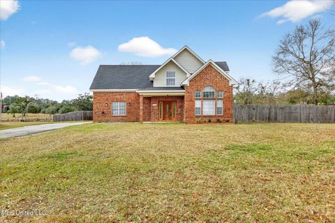 Homes For Sale - 17161 Fenton Dedeaux Road<br/> Kiln, MS 39556