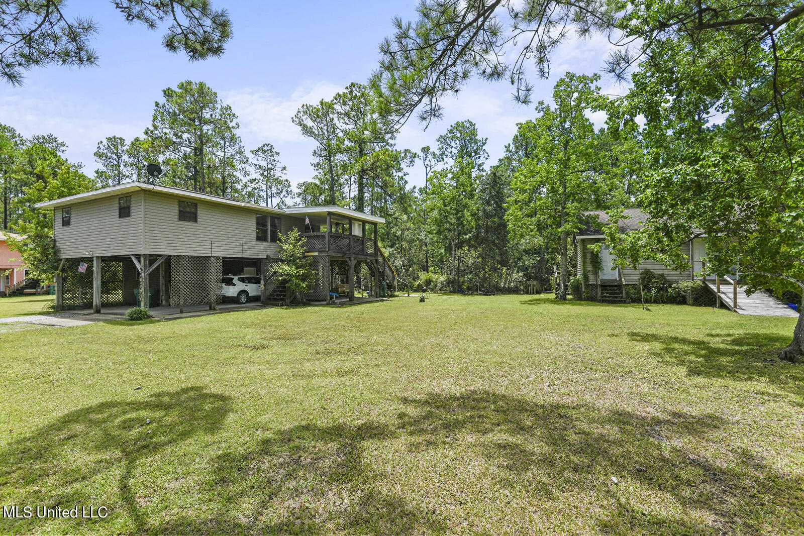 6137 Second St Street, Bay Saint Louis, Mississippi image 3