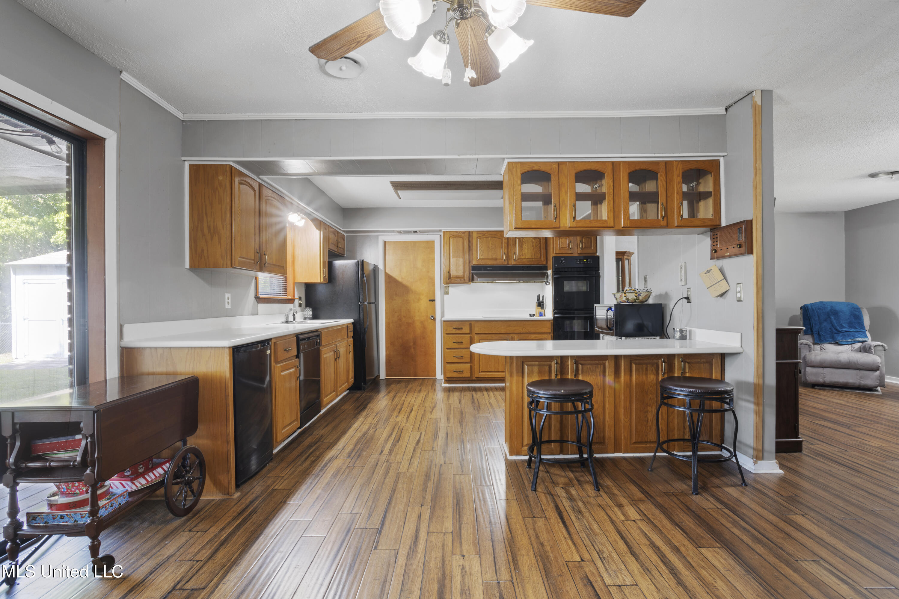 2208 Popps Ferry Road, Biloxi, Mississippi image 7