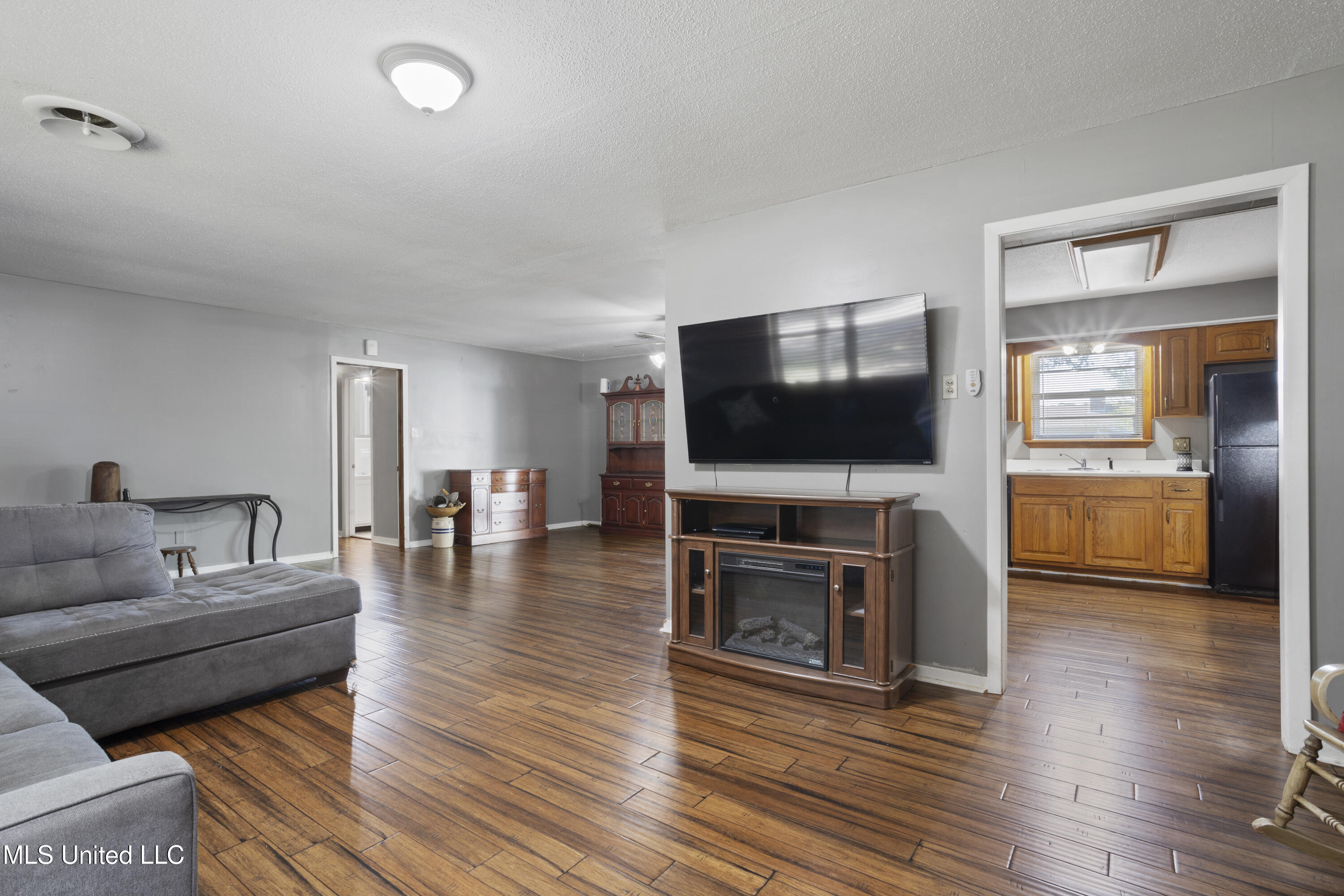 2208 Popps Ferry Road, Biloxi, Mississippi image 6