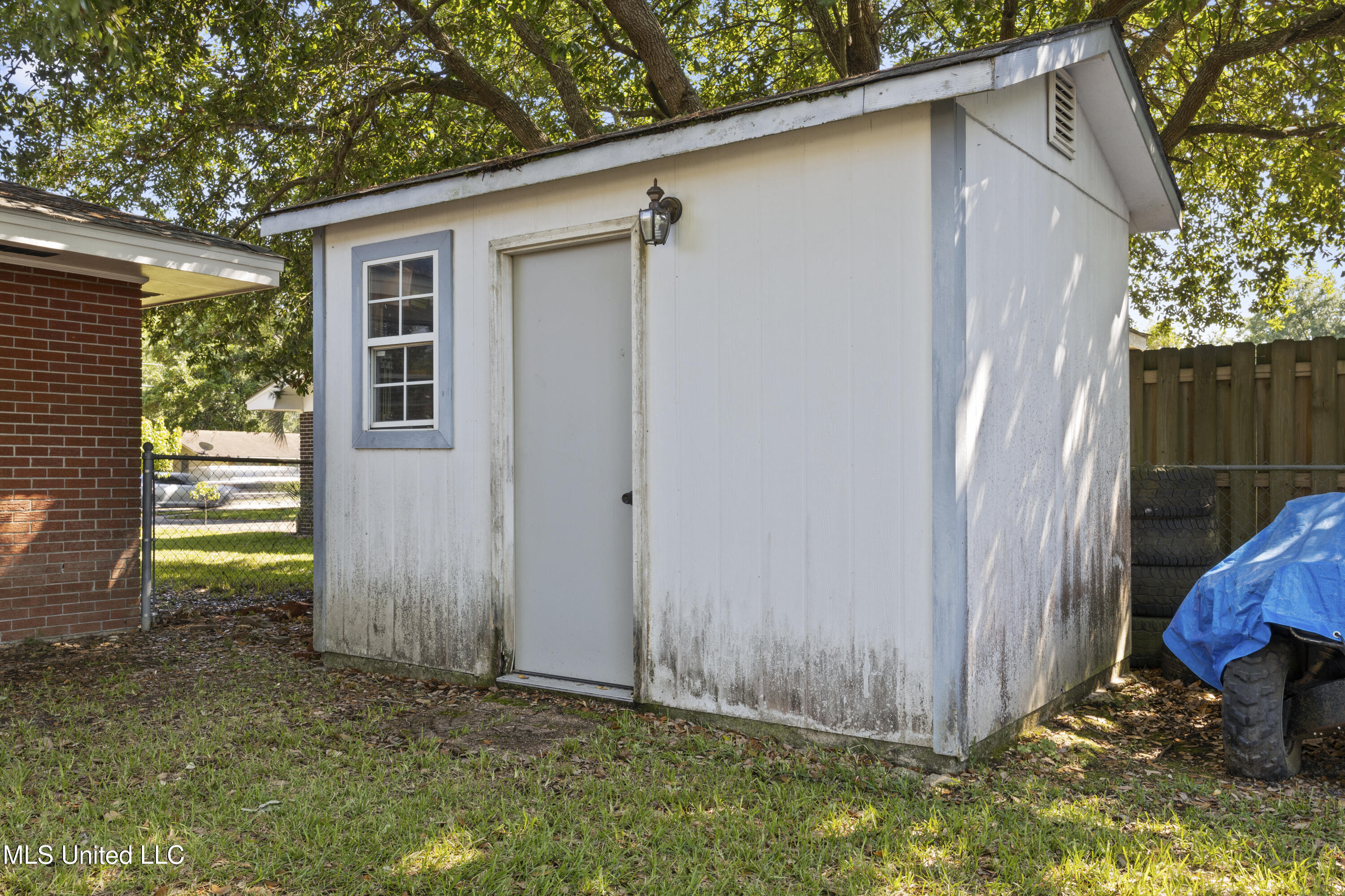 2208 Popps Ferry Road, Biloxi, Mississippi image 25