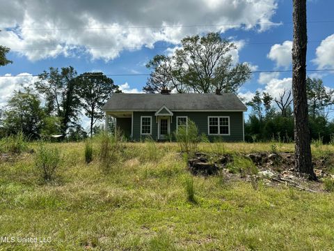 Homes For Sale - 4393 County Road 470<br/> Meridian, MS 39301