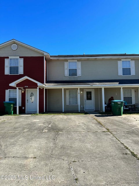 Townhouse For Sale - 14425 Whitney Drive<br/> Harrison County, Gulfport, MS 39503