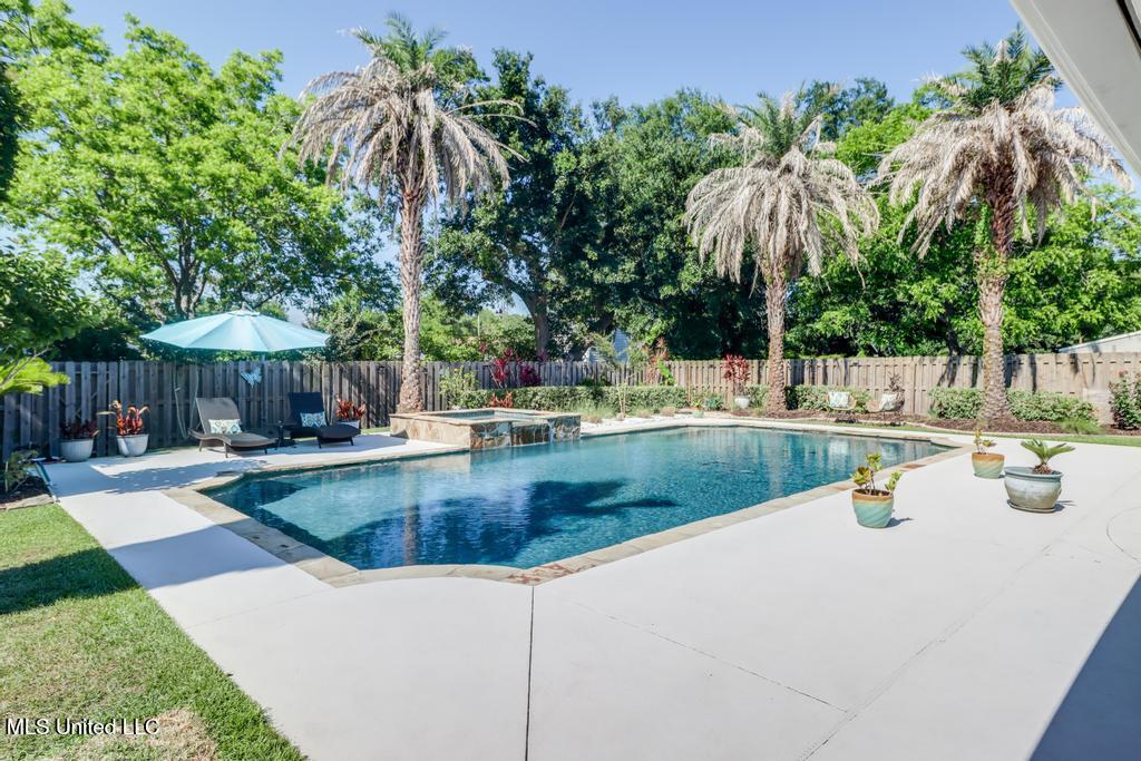 19027 Red Bud Drive, Long Beach, Mississippi image 31