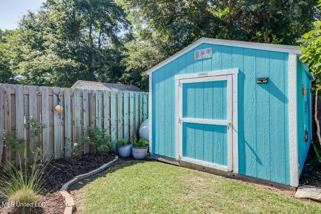 19027 Red Bud Drive, Long Beach, Mississippi image 32