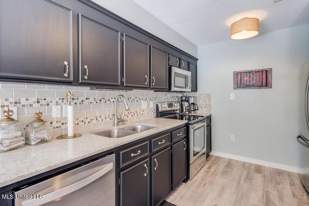 19027 Red Bud Drive, Long Beach, Mississippi image 24