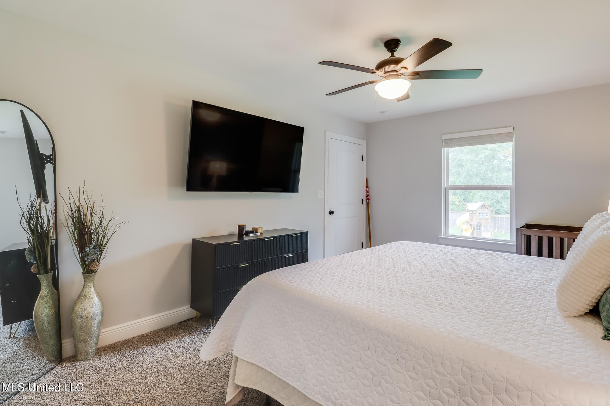 3927 Washington Avenue, Gulfport, Mississippi image 13