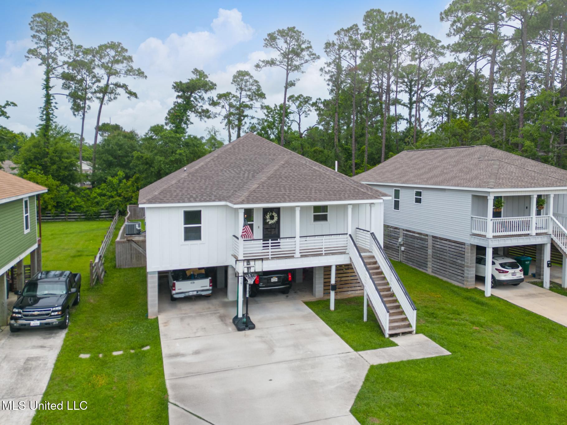 3927 Washington Avenue, Gulfport, Mississippi image 2