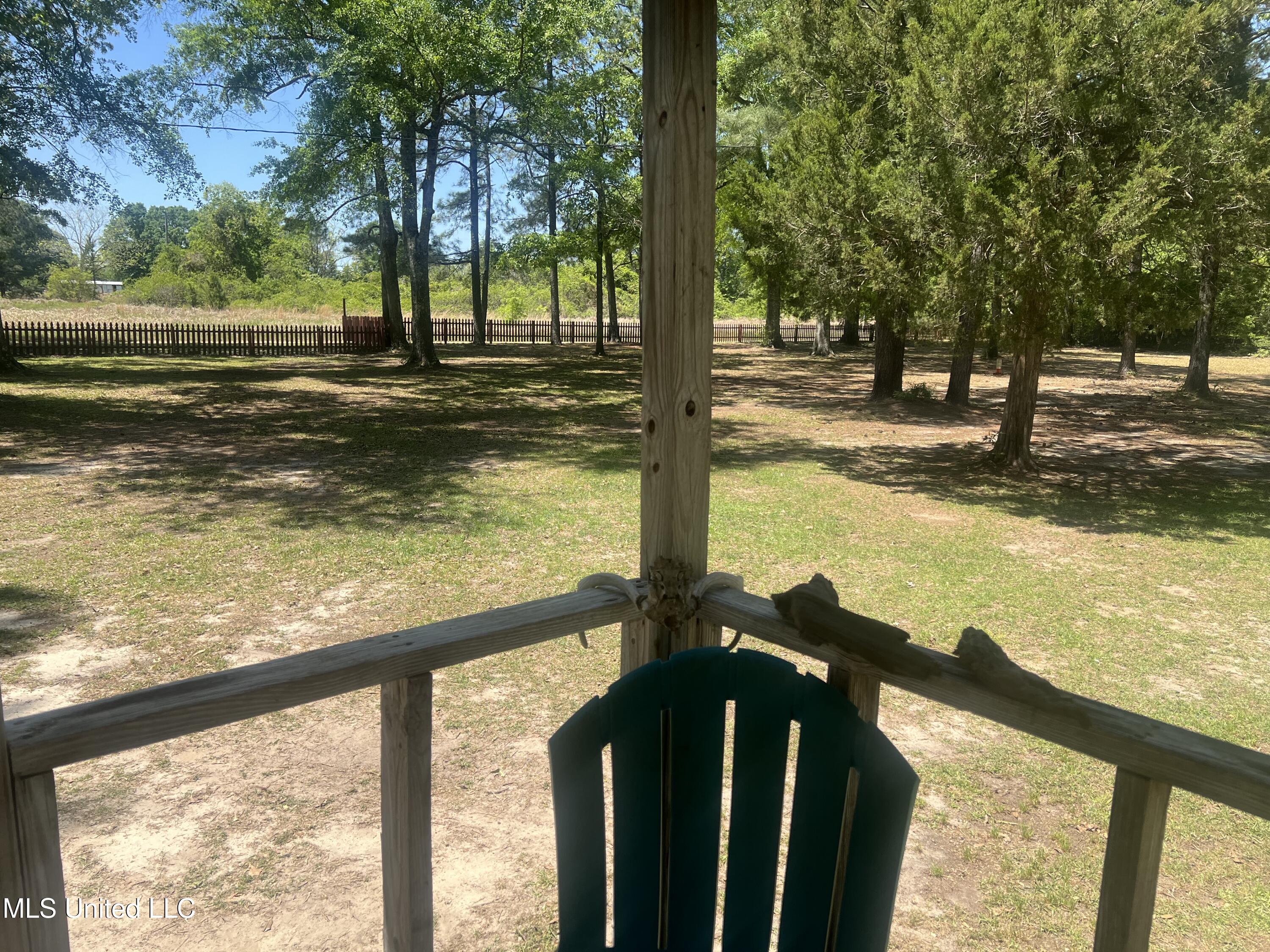 517 Dunnam Road, Leakesville, Mississippi image 3