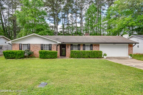 Homes For Sale - 3405 Forest Hill Road<br/> Jackson, MS 39212