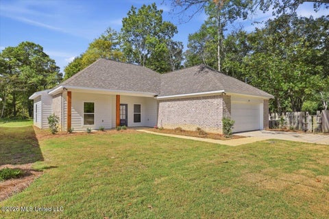 Homes For Sale - 199 Lake Harbor Road<br/> Brandon, MS 39047