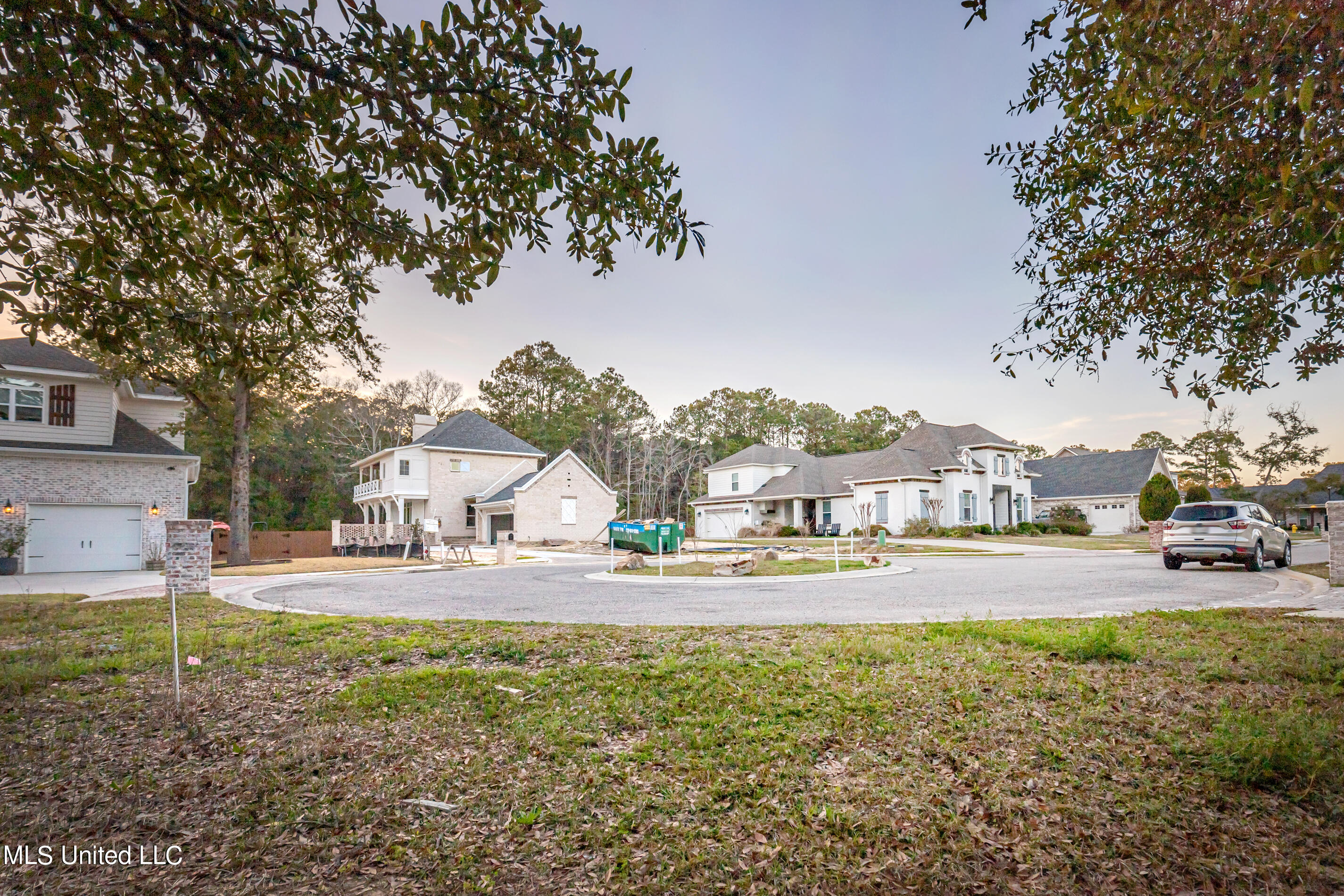 210 Bluff Cove, Ocean Springs, Mississippi image 11