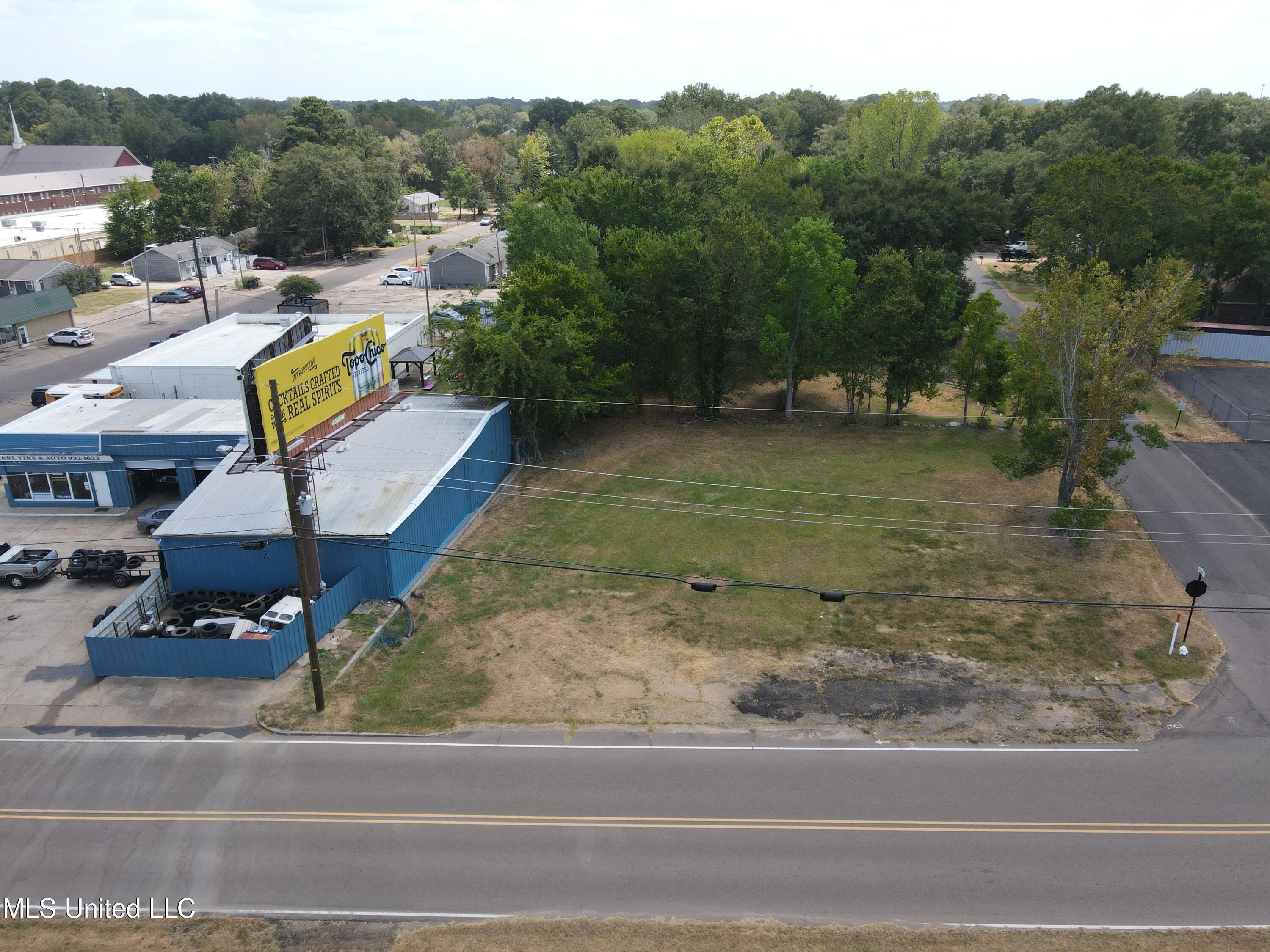 Highway 80 East, Pearl, Mississippi image 5