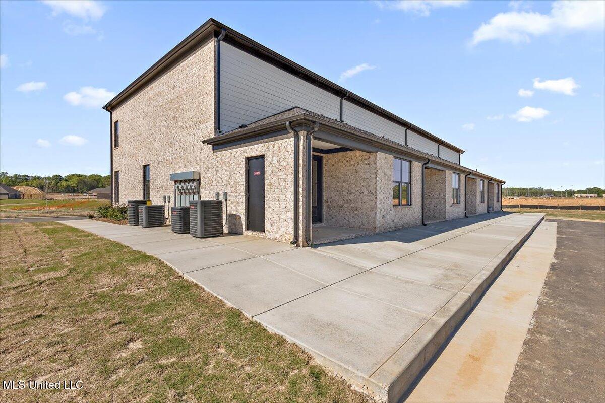 727 Bolivar Drive, Nesbit, Mississippi image 24