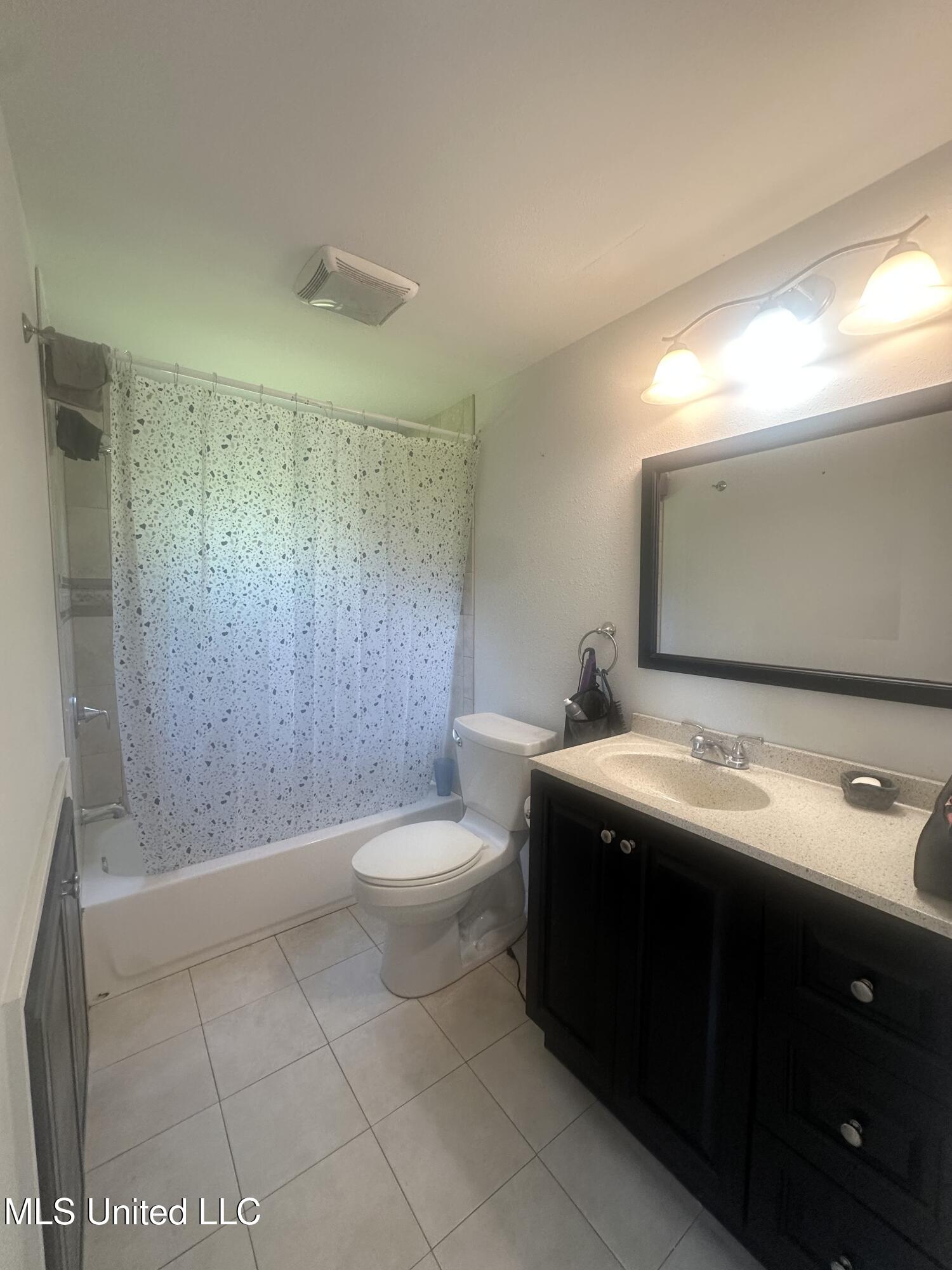 22301 Cap Johnson Road, Moss Point, Mississippi image 17