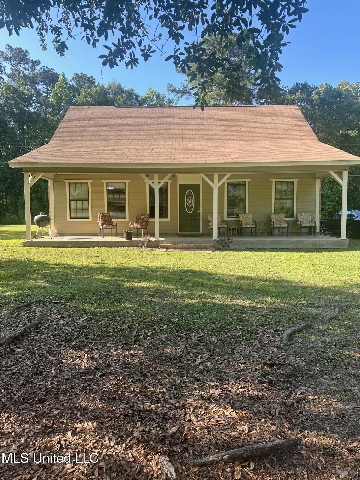 22301 Cap Johnson Road, Moss Point, Mississippi image 1