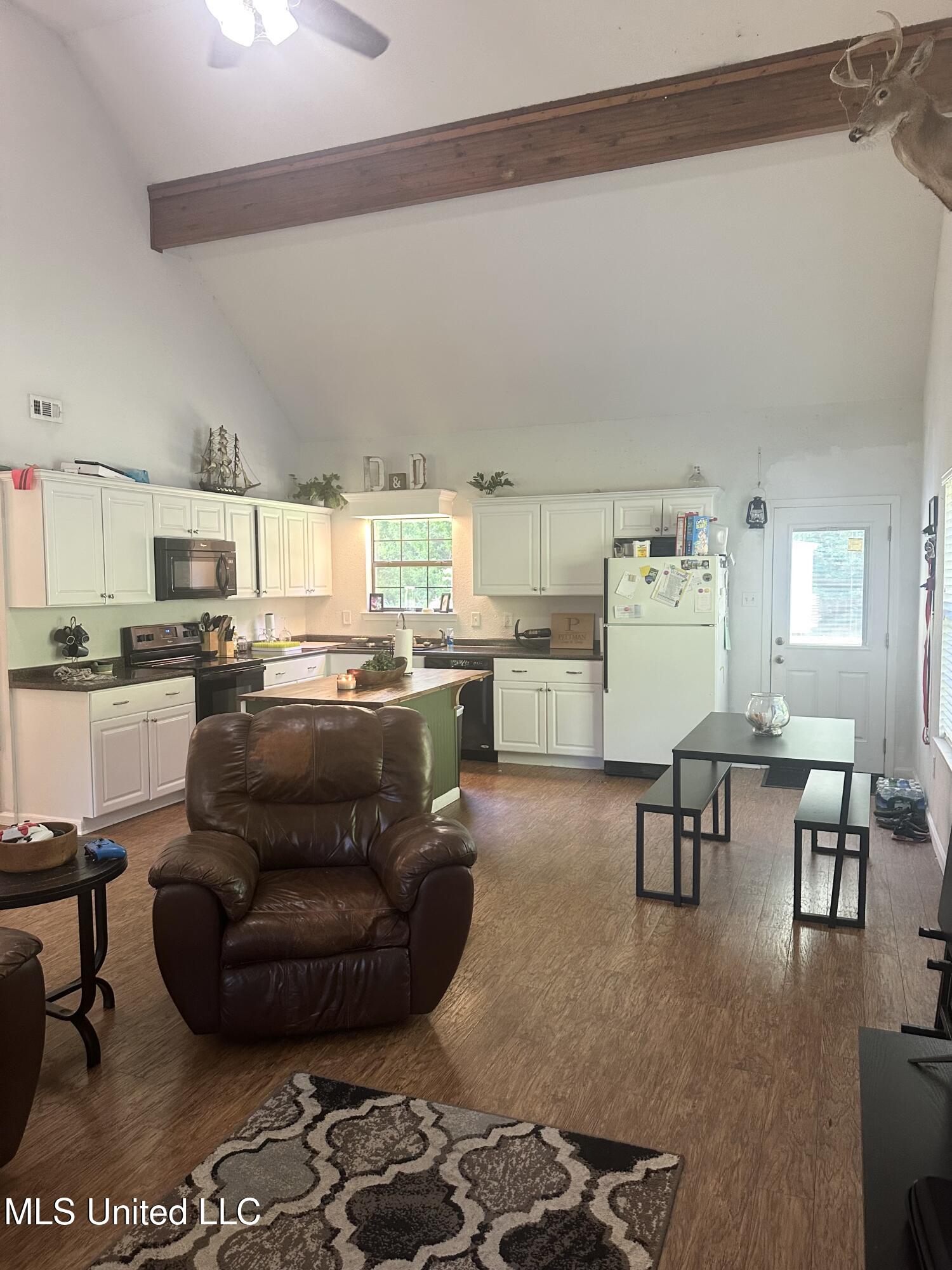 22301 Cap Johnson Road, Moss Point, Mississippi image 7