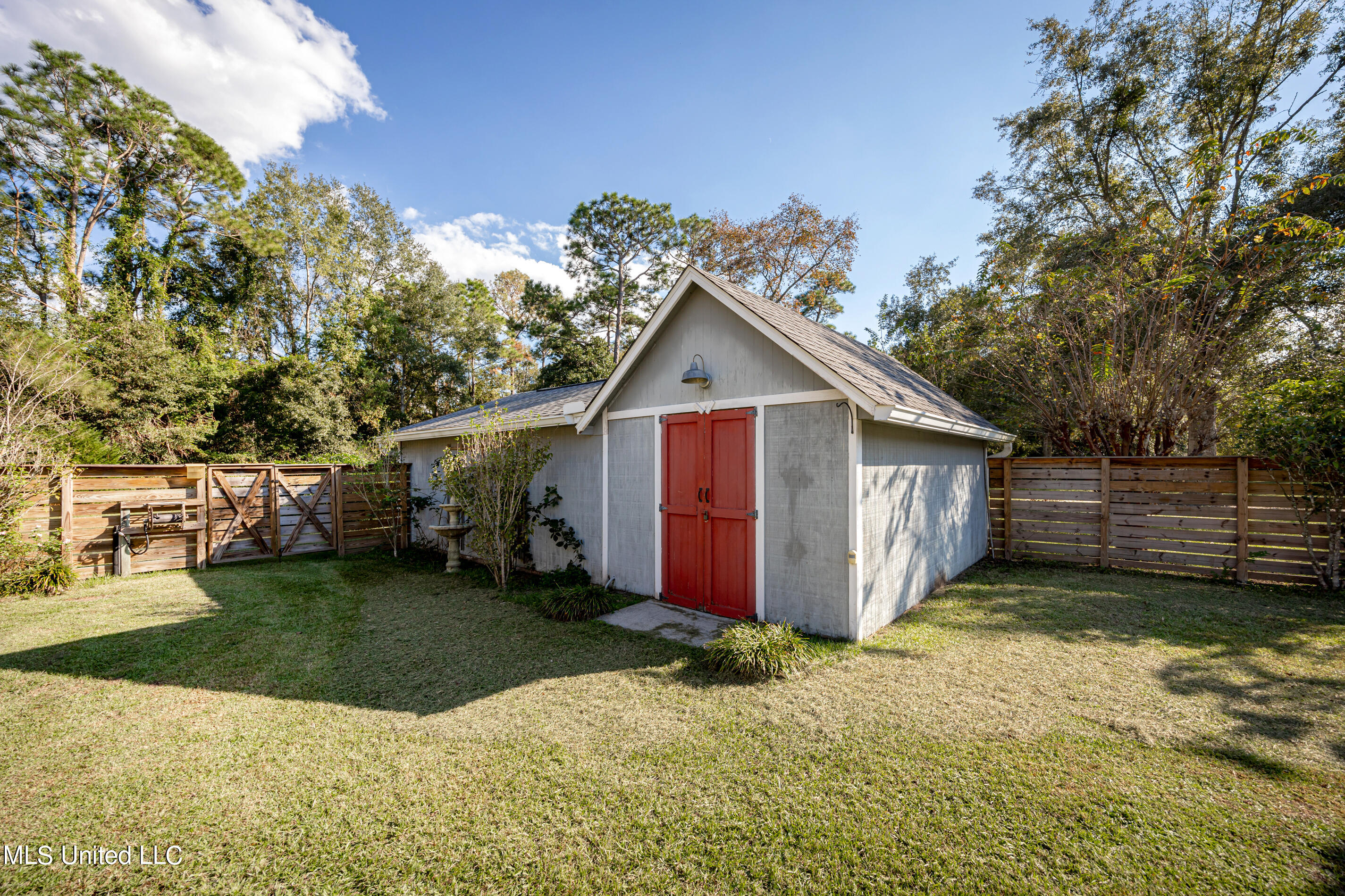 5917 Old Spanish Trail, Ocean Springs, Mississippi image 12