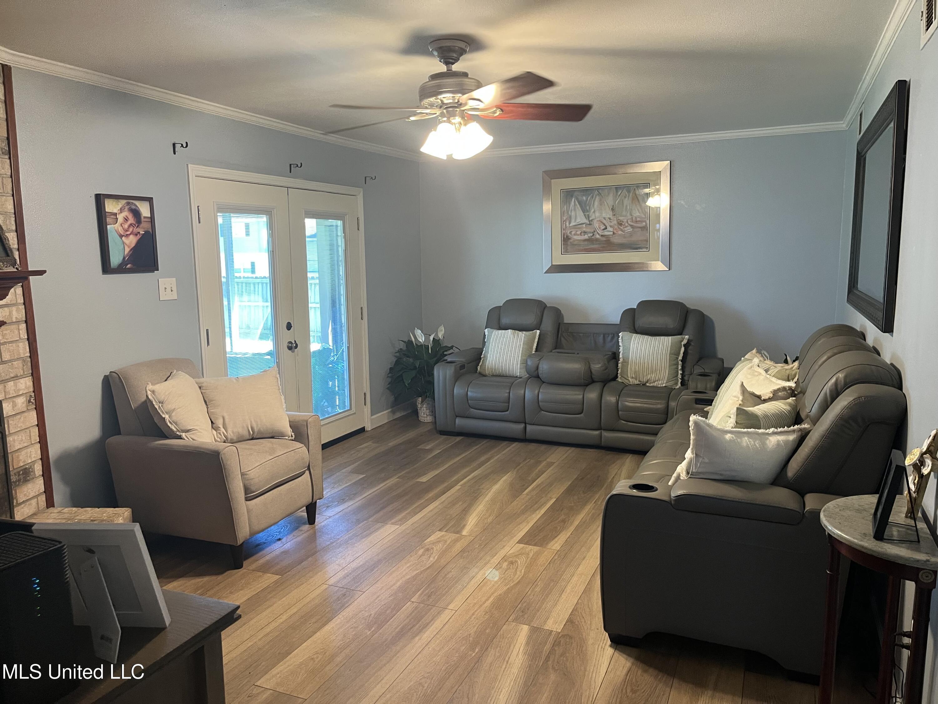 900 Sunfish Street, Pascagoula, Mississippi image 14