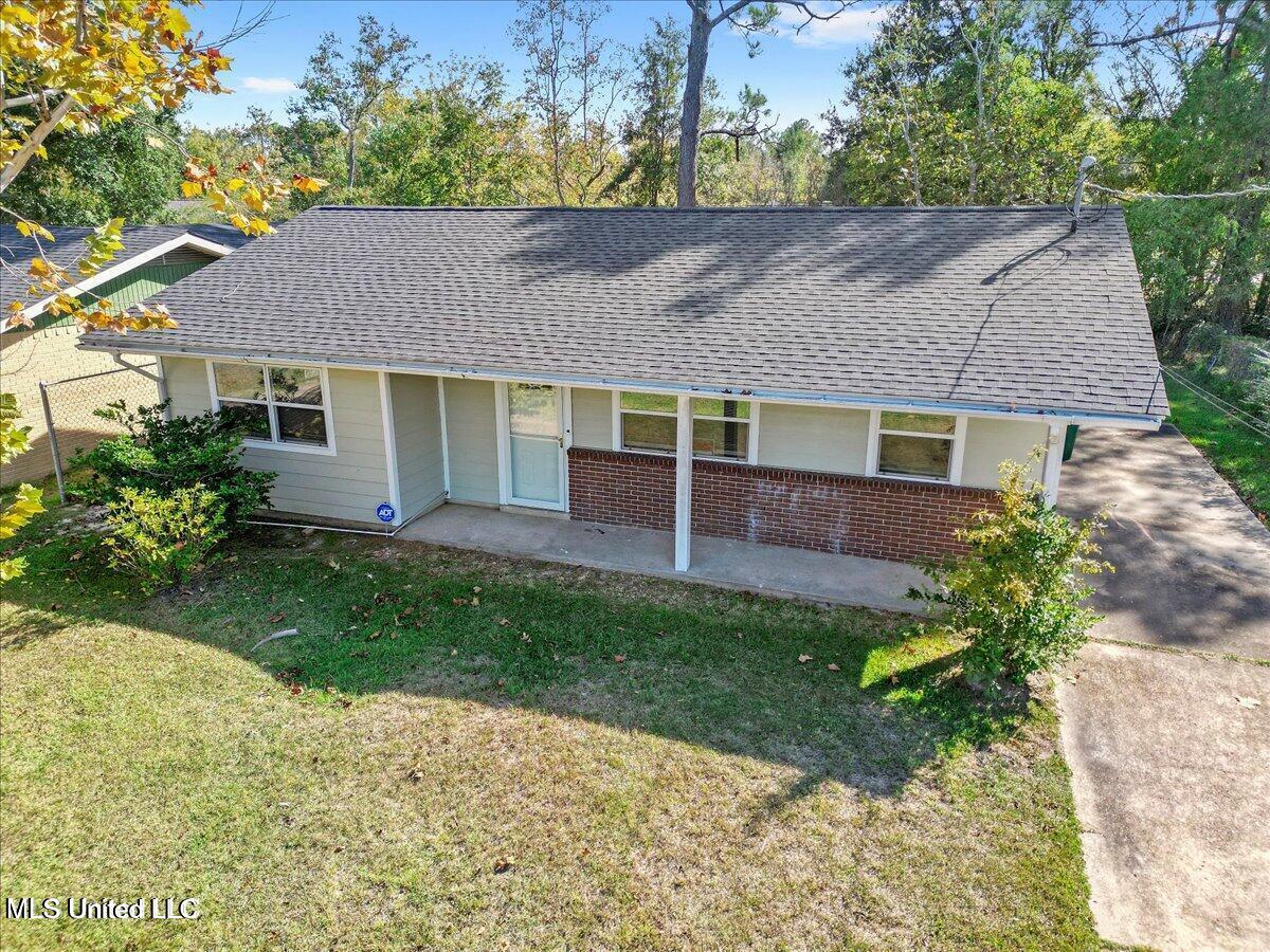 3625 Meadowlark Drive, Gulfport, Mississippi image 4