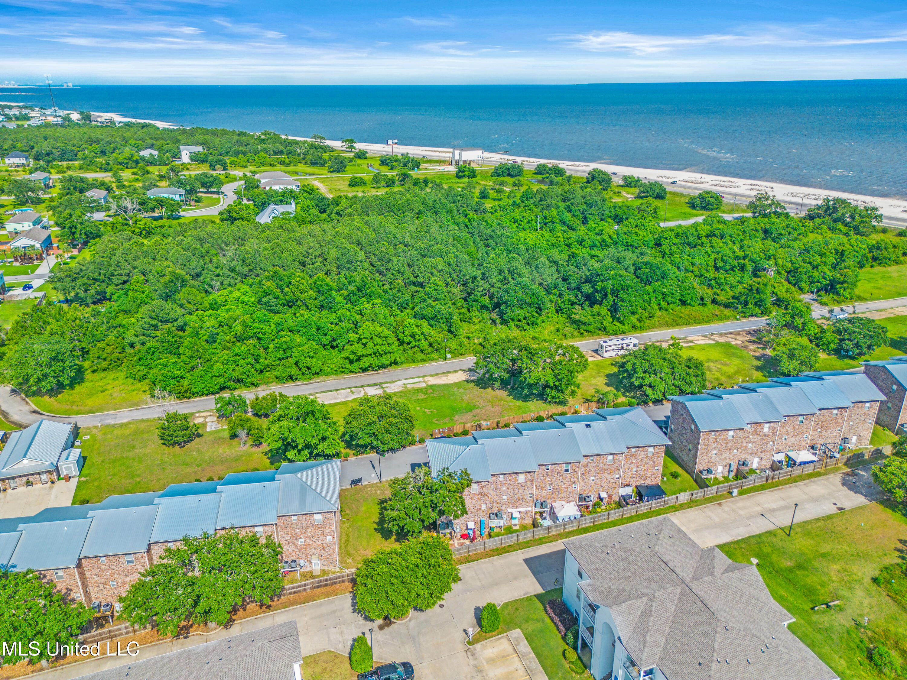 21 Oak Alley Lane, Long Beach, Mississippi image 27