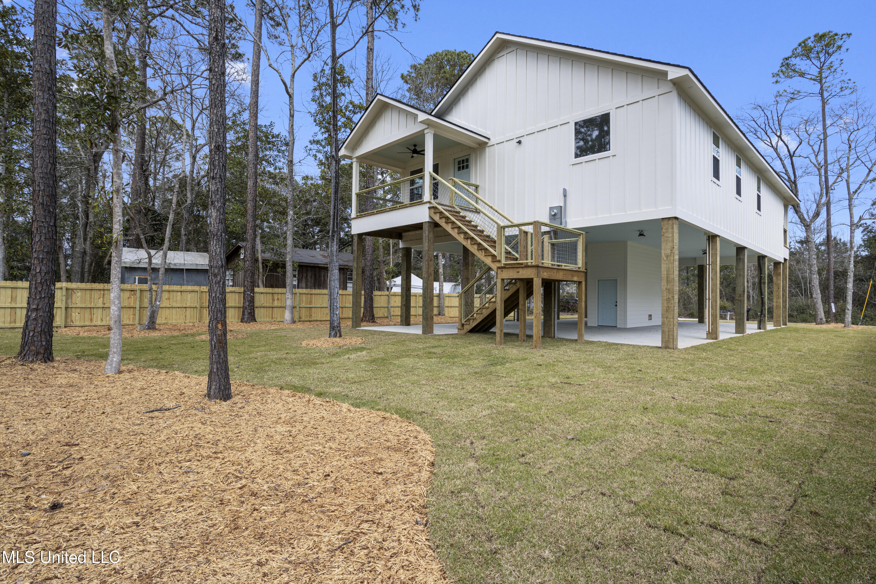 2117 S 7th Street, Ocean Springs, Mississippi image 8
