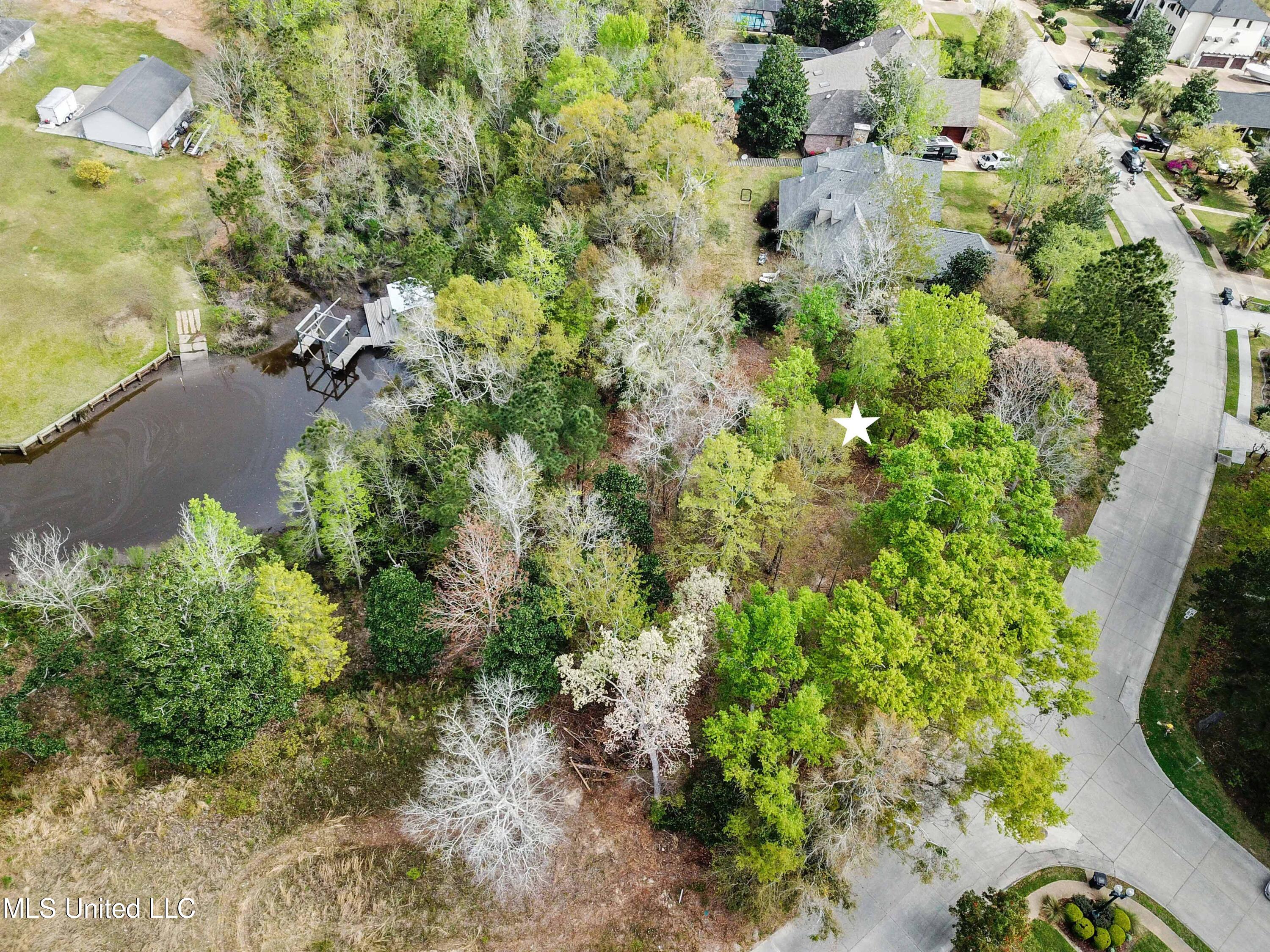 Perryman Road, Ocean Springs, Mississippi image 17