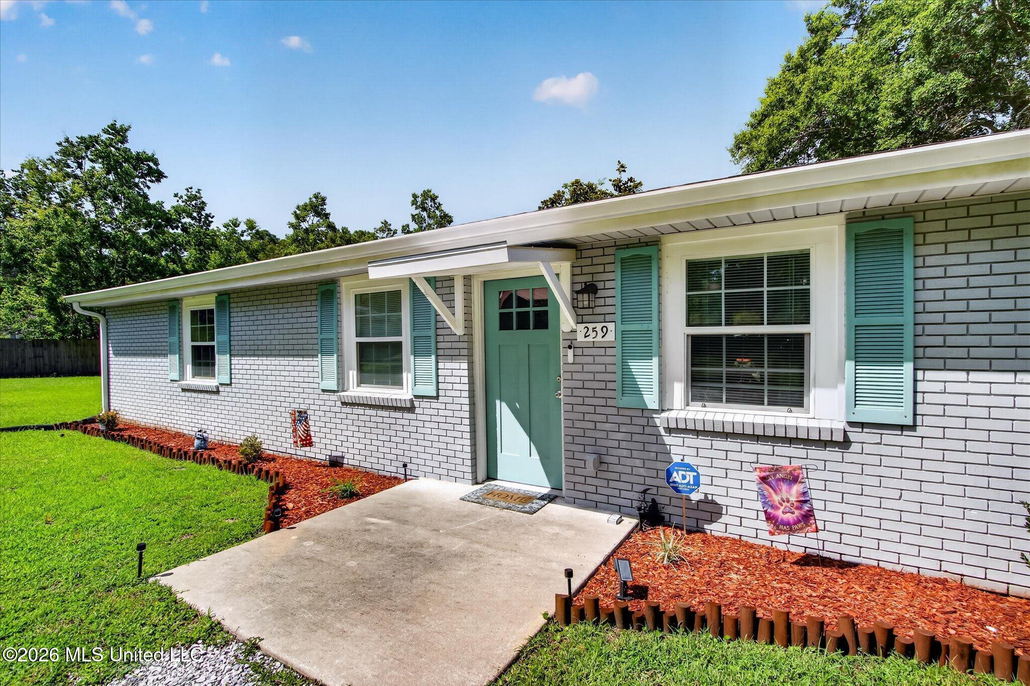 259 Trout Street - Photo 4
