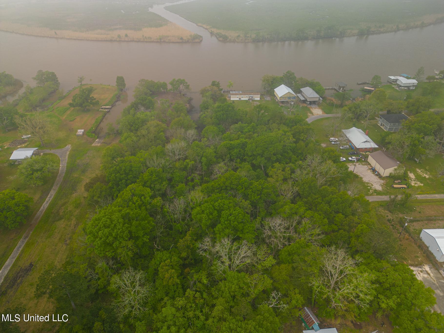 Washington Street, Pearlington, Mississippi image 10