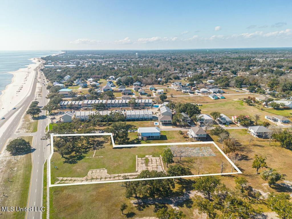 Beach Boulevard, Long Beach, Mississippi image 7