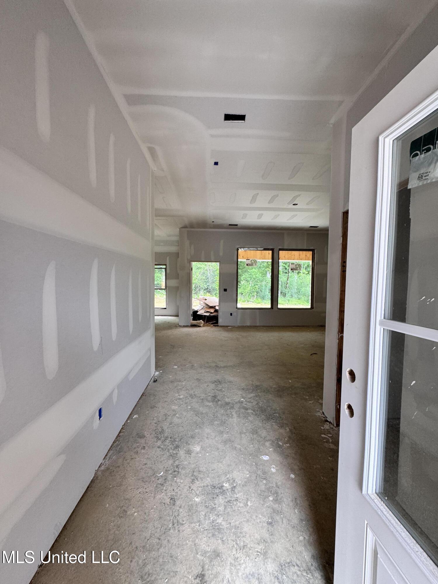 753 Magnolia Point Circle, Pearl, Mississippi image 2