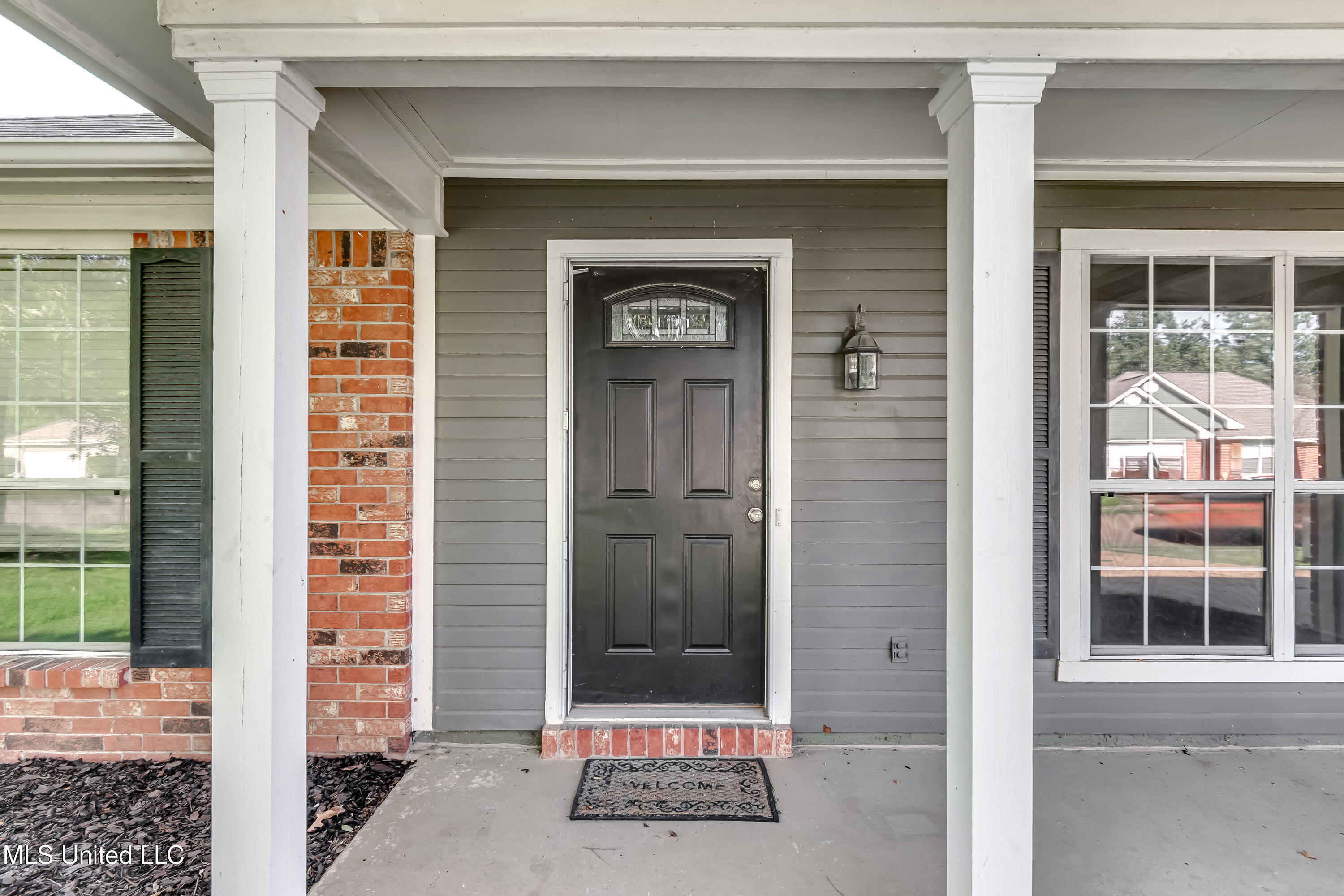 154 Chestnut Drive, Brandon, Mississippi image 2