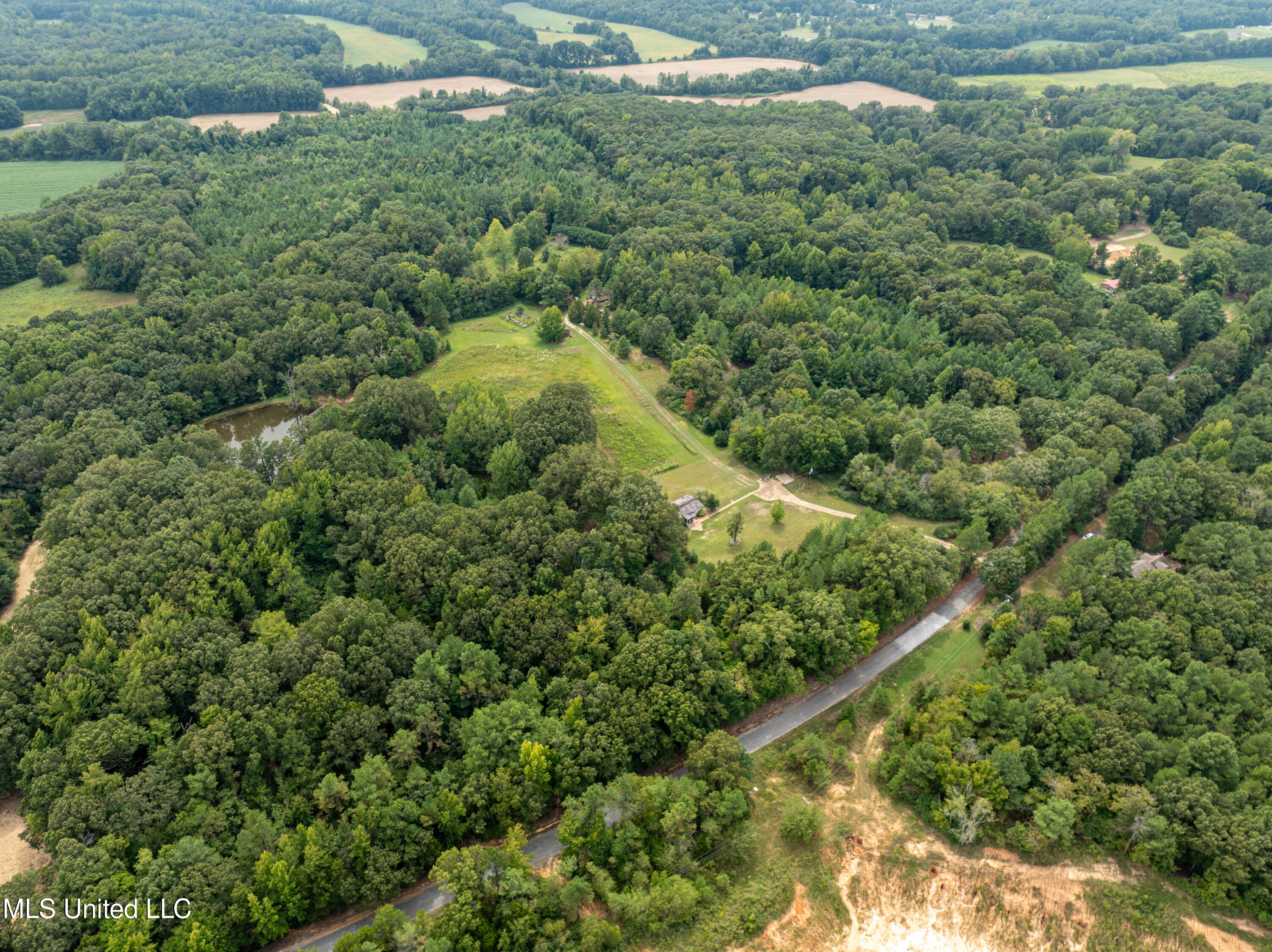 561 Boswell Road, Holly Springs, Mississippi image 1