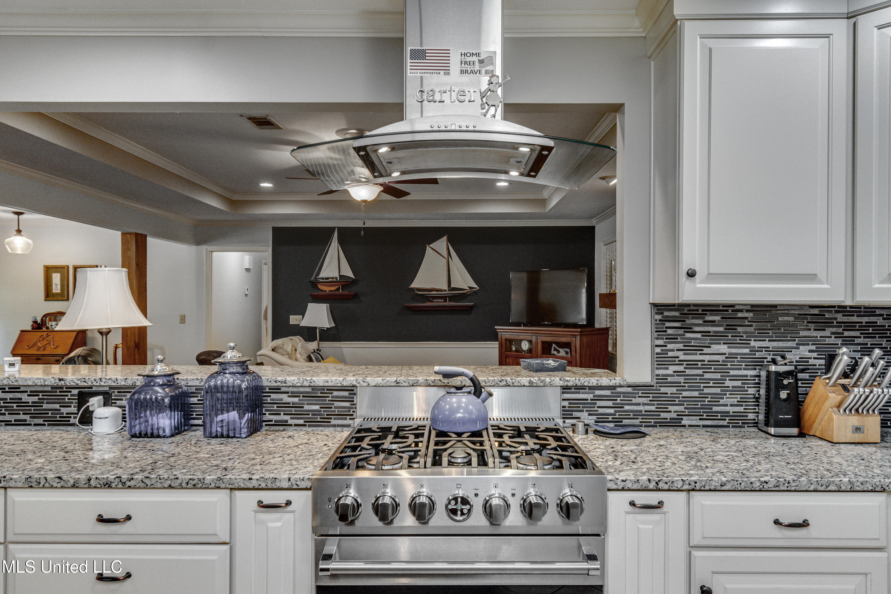 Madison, Mississippi 39110, United States, 3 Bedrooms Bedrooms, ,3 BathroomsBathrooms,Residential,Pending,190020