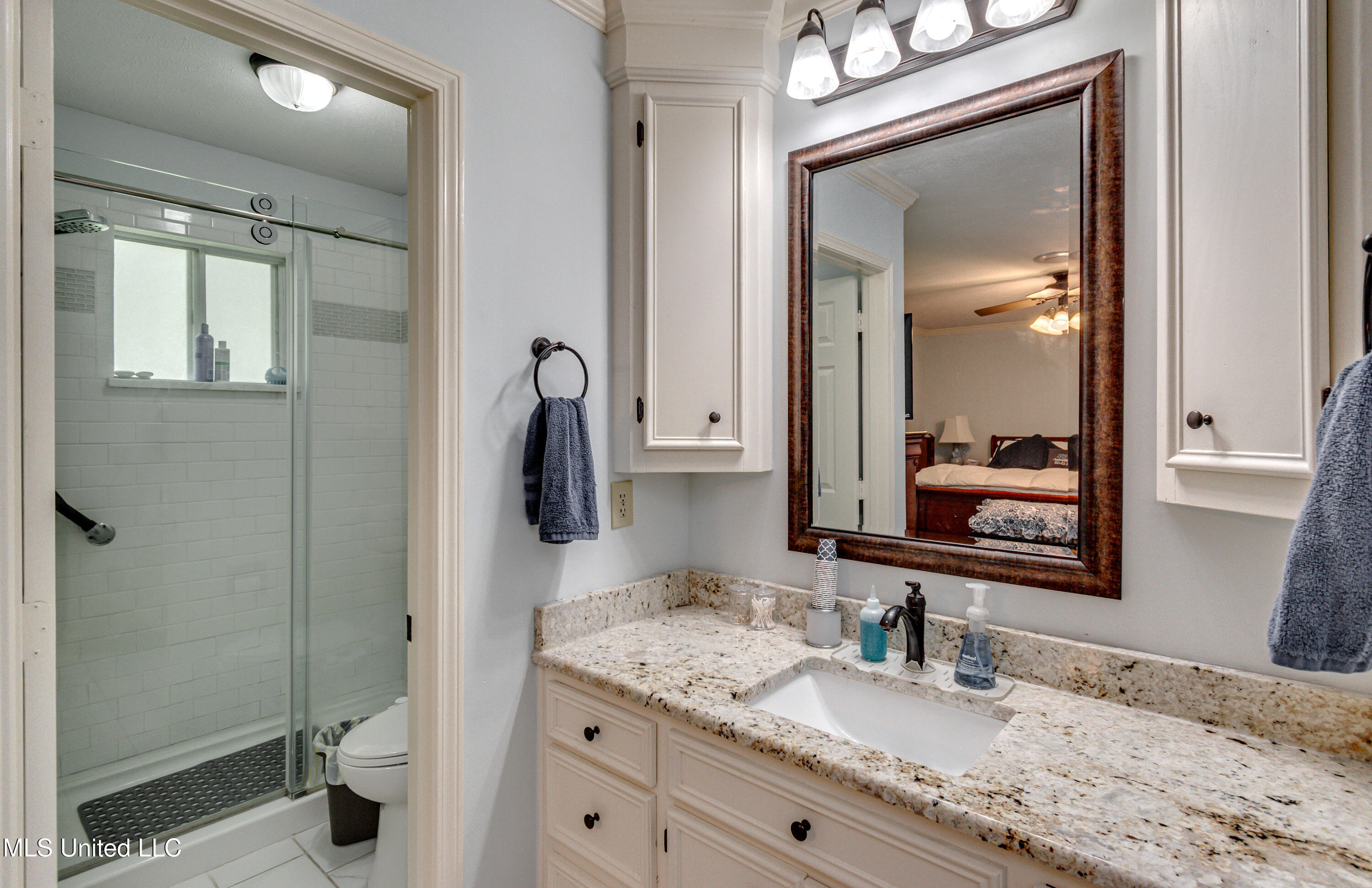 Madison, Mississippi 39110, United States, 3 Bedrooms Bedrooms, ,3 BathroomsBathrooms,Residential,Pending,190020