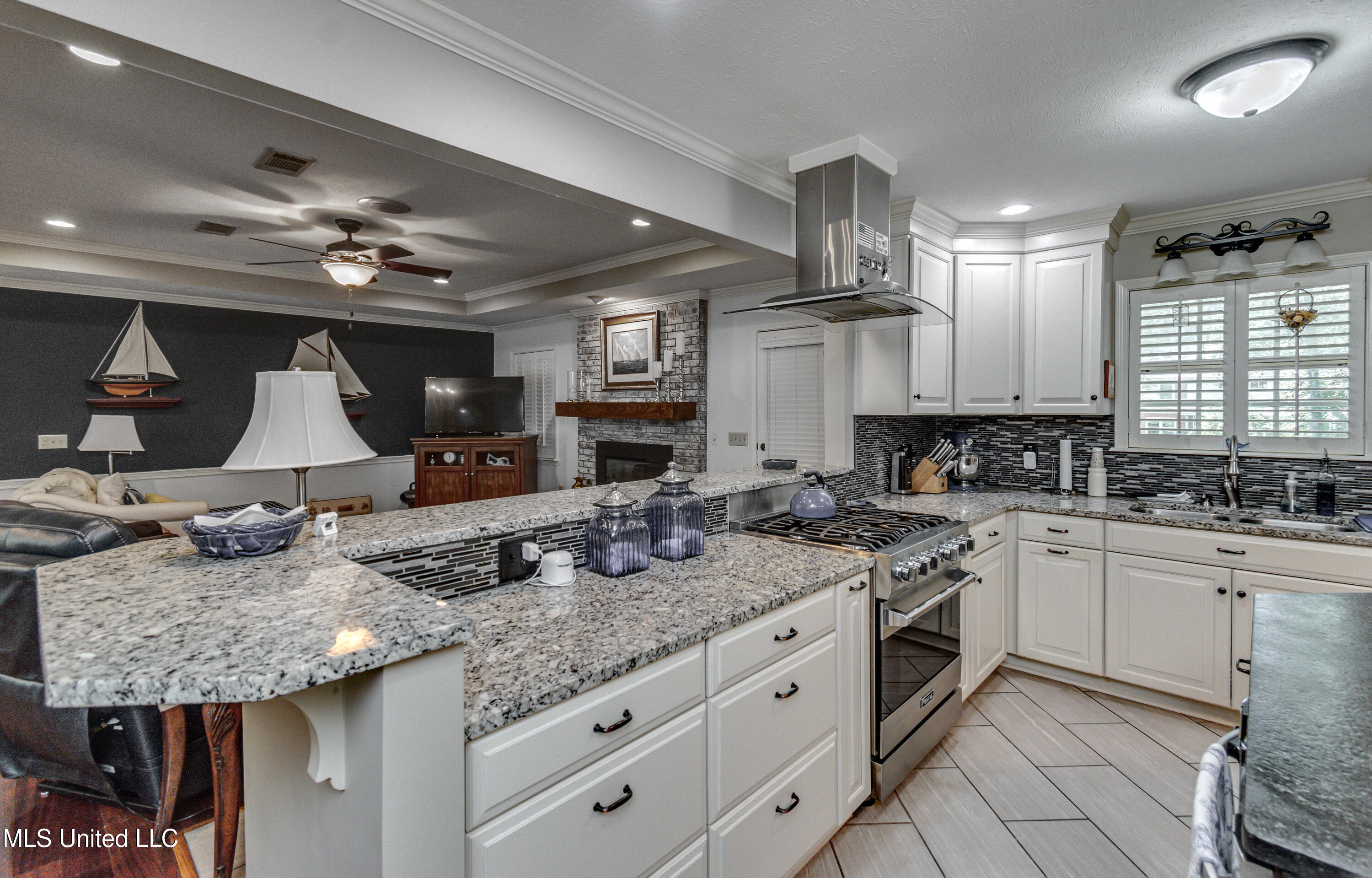 Madison, Mississippi 39110, United States, 3 Bedrooms Bedrooms, ,3 BathroomsBathrooms,Residential,Pending,190020