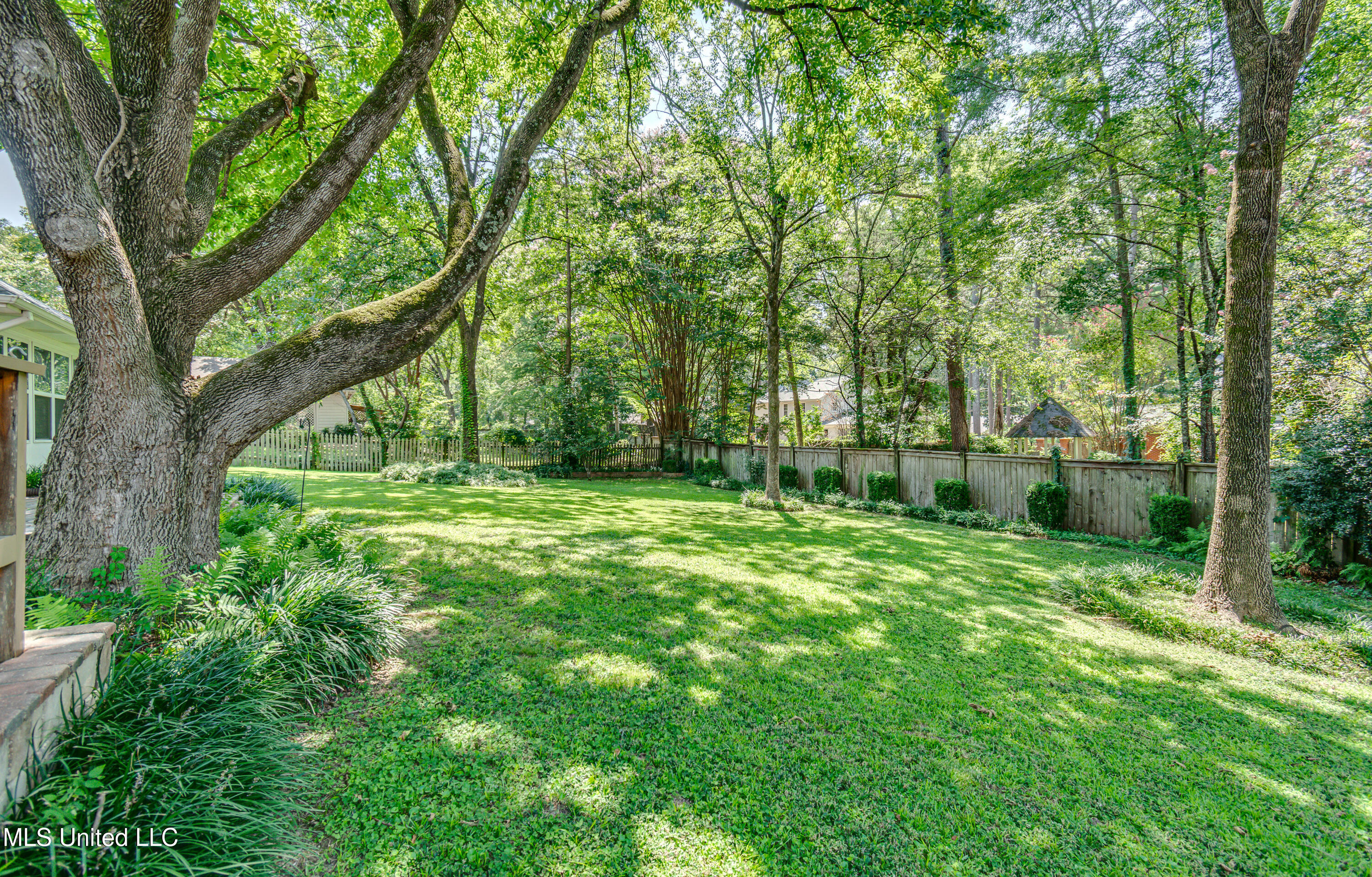 Madison, Mississippi 39110, United States, 3 Bedrooms Bedrooms, ,3 BathroomsBathrooms,Residential,Pending,190020