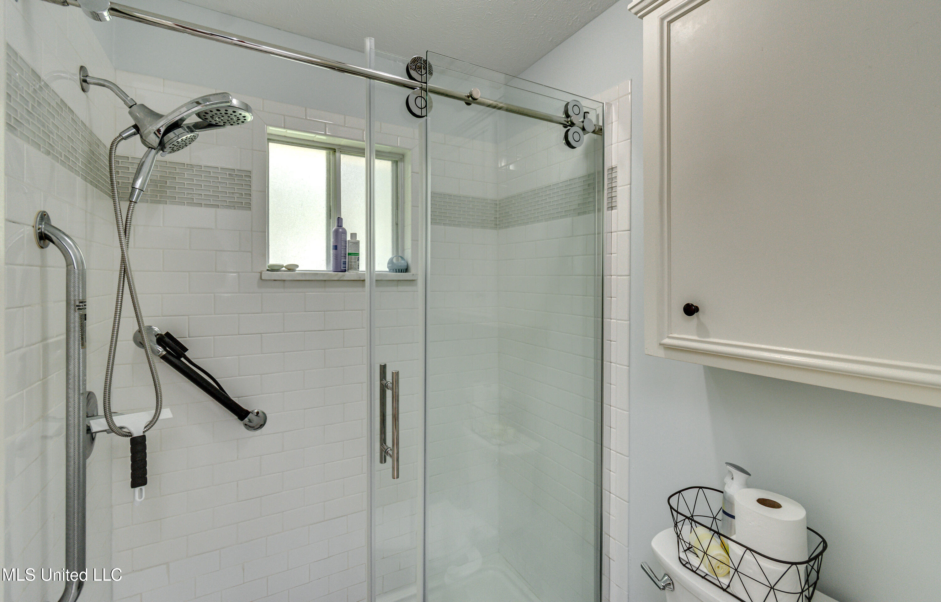 Madison, Mississippi 39110, United States, 3 Bedrooms Bedrooms, ,3 BathroomsBathrooms,Residential,Pending,190020